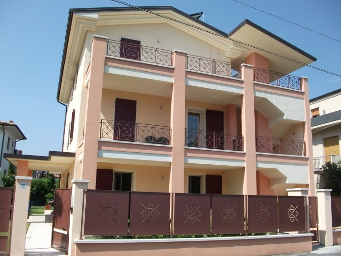 04-700×525
